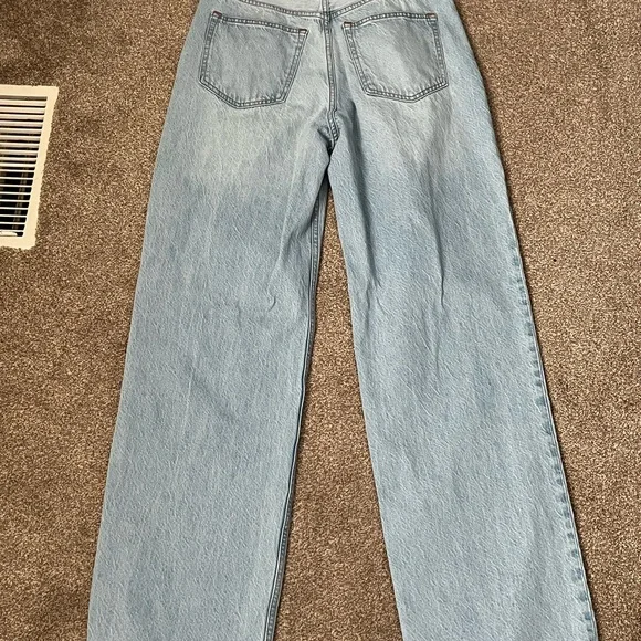 Abercrombie & Fitch Women's High Rise Jeans - Light Blue - Picture 7 of 12